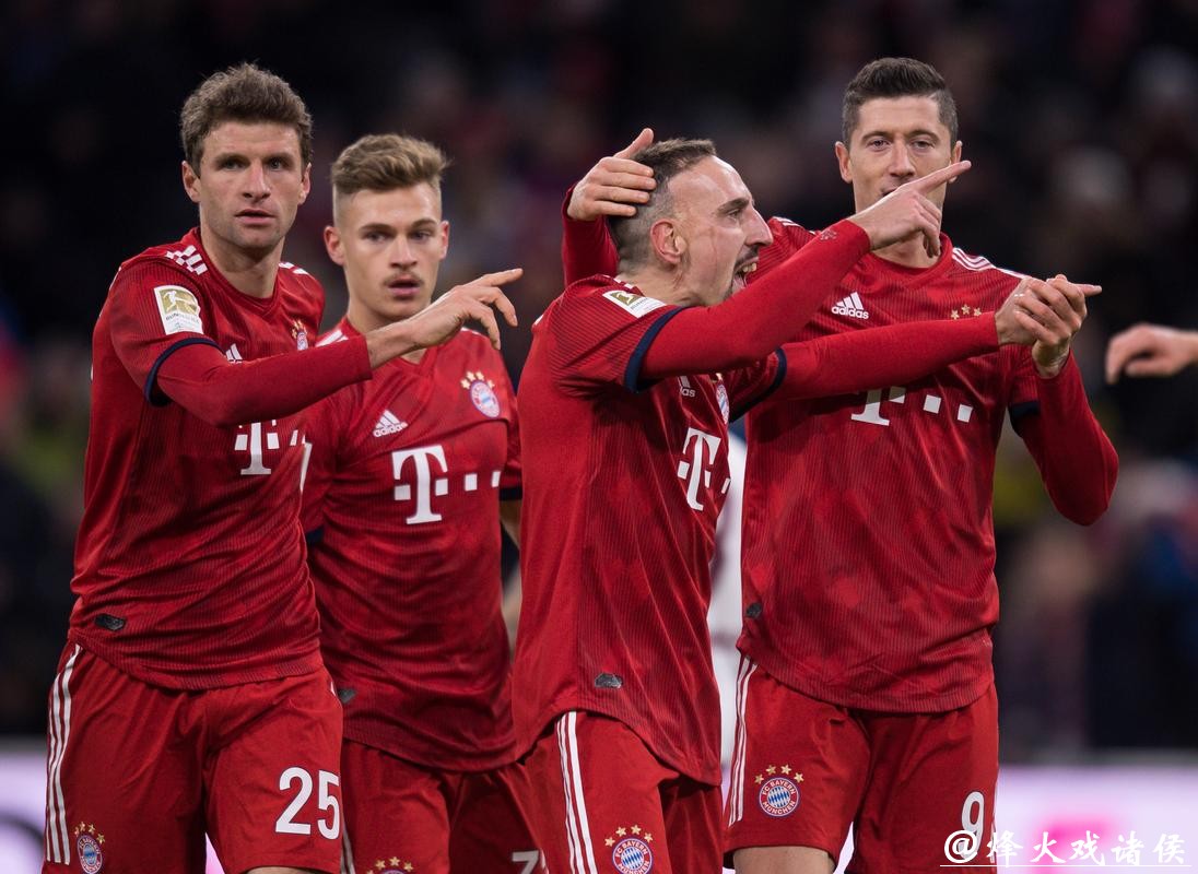 纪录之夜！拜仁药厂献进球大战 莱万又迎里程碑