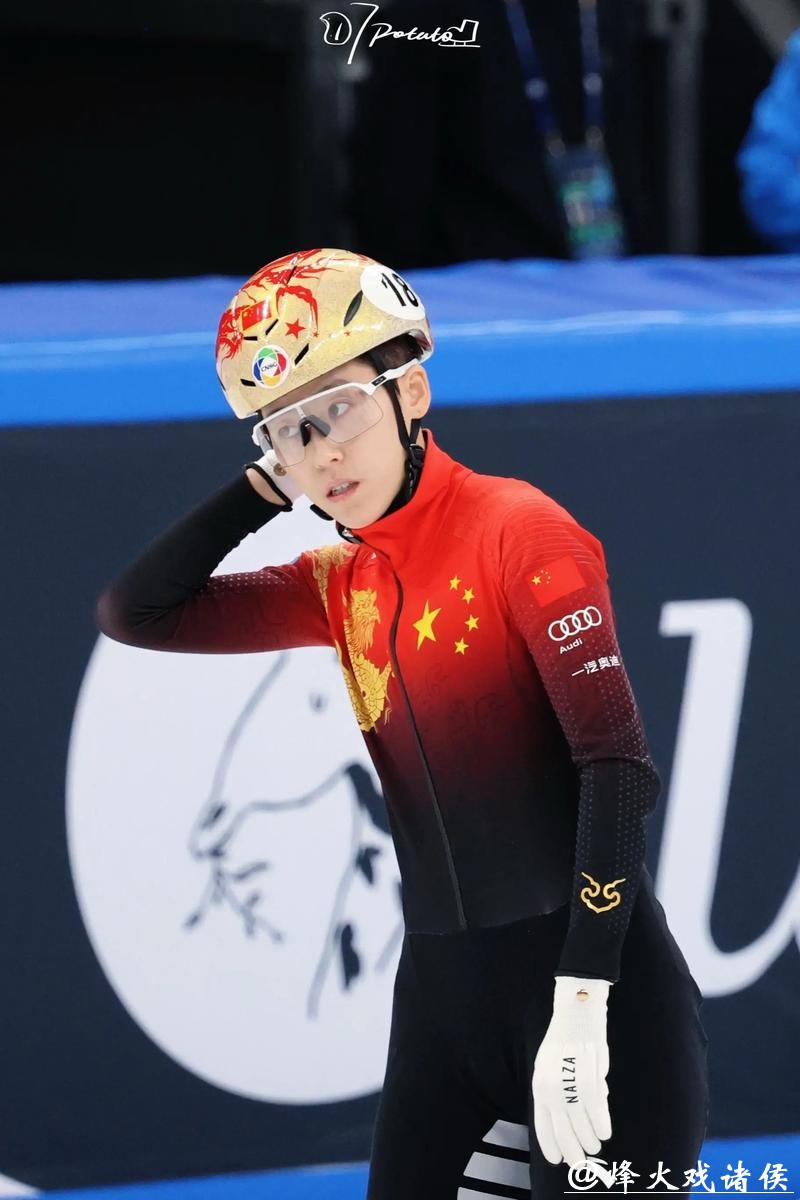 米兰冬奥会|今日早报:孙龙为中国队添银,范可新摔倒后坚持完赛 米兰冬奥会|今日早报:孙龙为中国队添银,范可新摔倒后坚持完赛