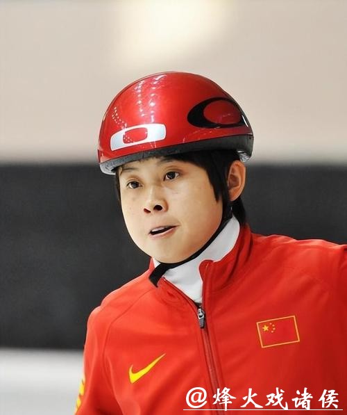 42岁王濛再创传奇！退役12年她又让冰坛震惊